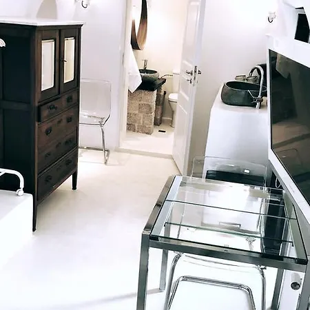 Hébergement de vacances Erato-picturesque *