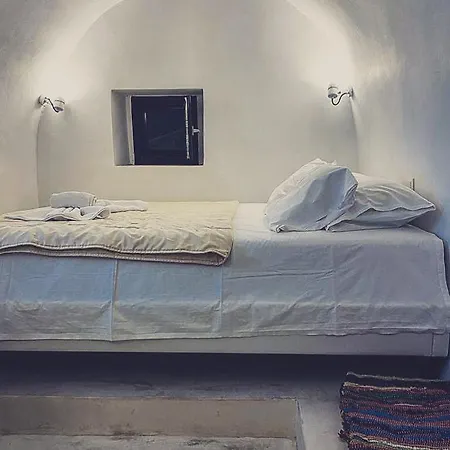 בית נופש Villetta Erato-Tiny Picturesque Sea View House